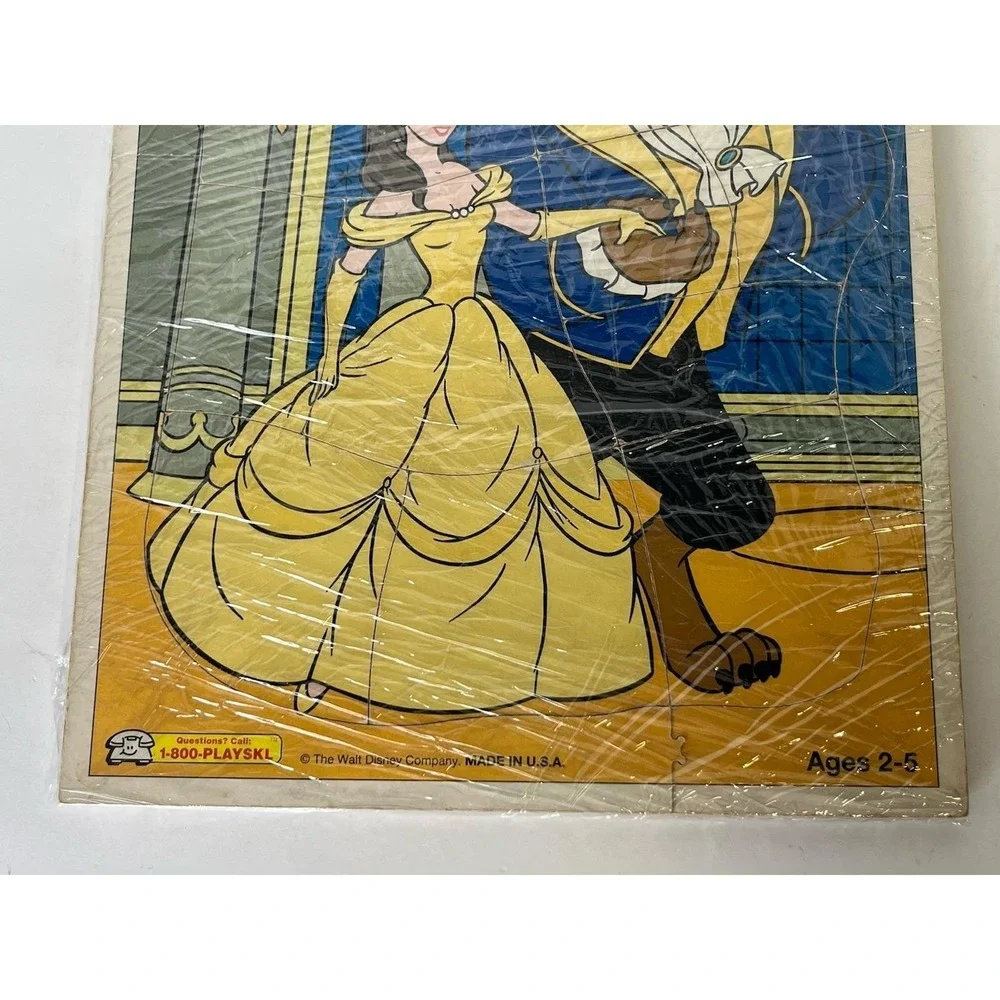 Playskool Tray Puzzle 287-04 Disney's Beauty & The Beast 10 Pieces, Belle Ball